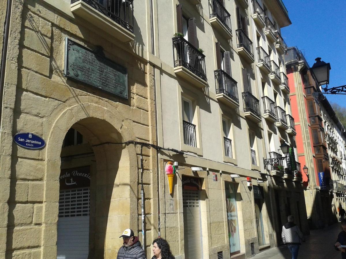 סן סבסטיאן Apartamento El Reloj מראה חיצוני תמונה
